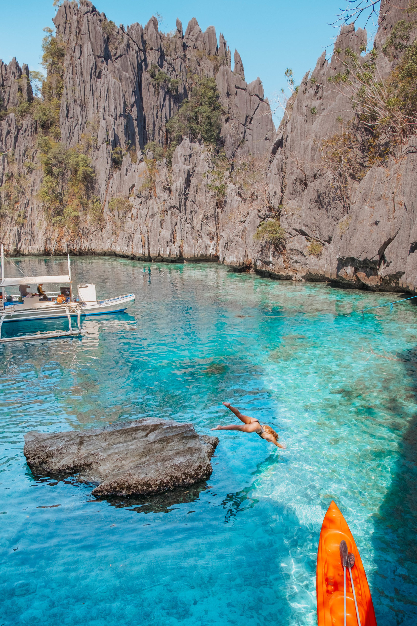 PHILIPPINES IN 2 WEEKS - ISLAND HOPPING TRAVEL ITINERARY