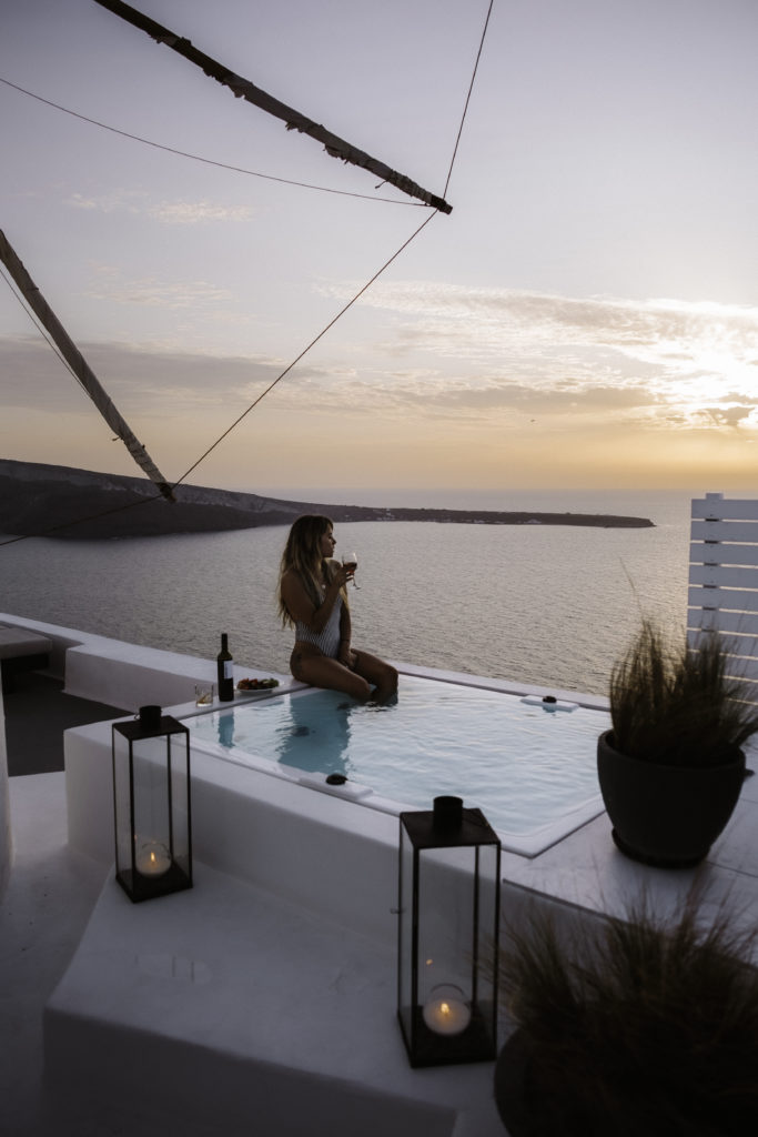 Charisma Suites Hotel in Santorini